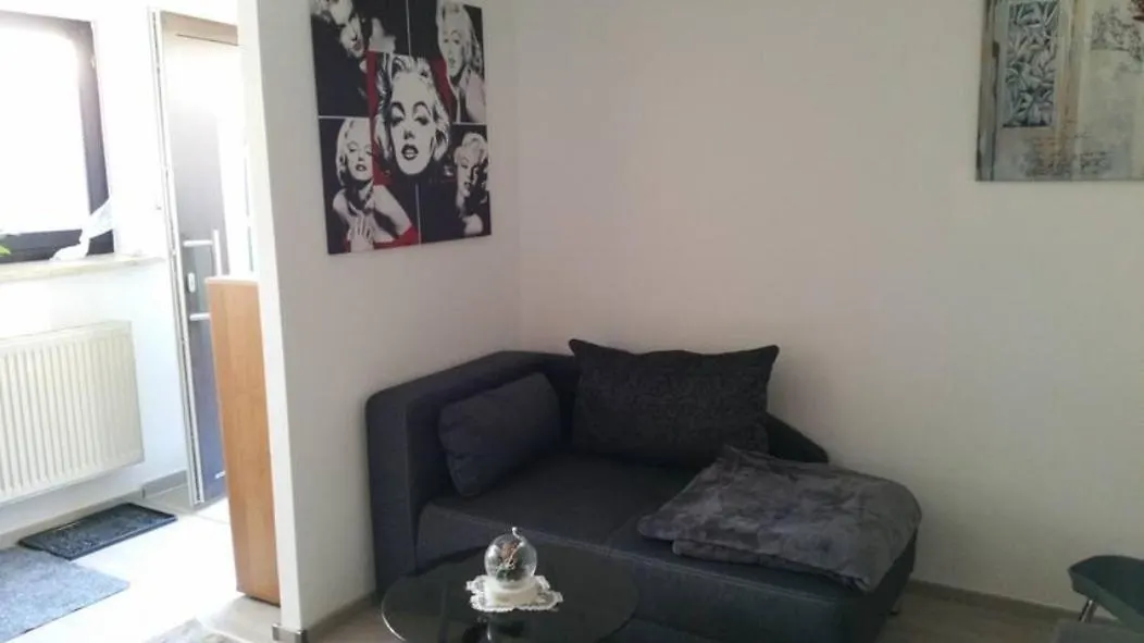 Schoene Ferienwohnung Lehrberg Apartment